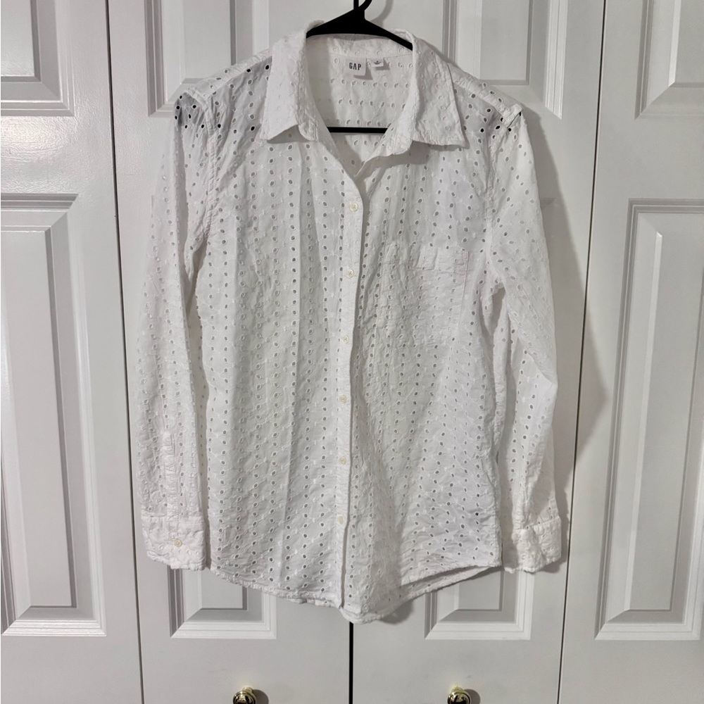 GAP Ivory Eyelet Top